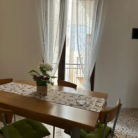 アパート La Dimora Di Porta Palermo -centro Storico-sciacca シャッカ